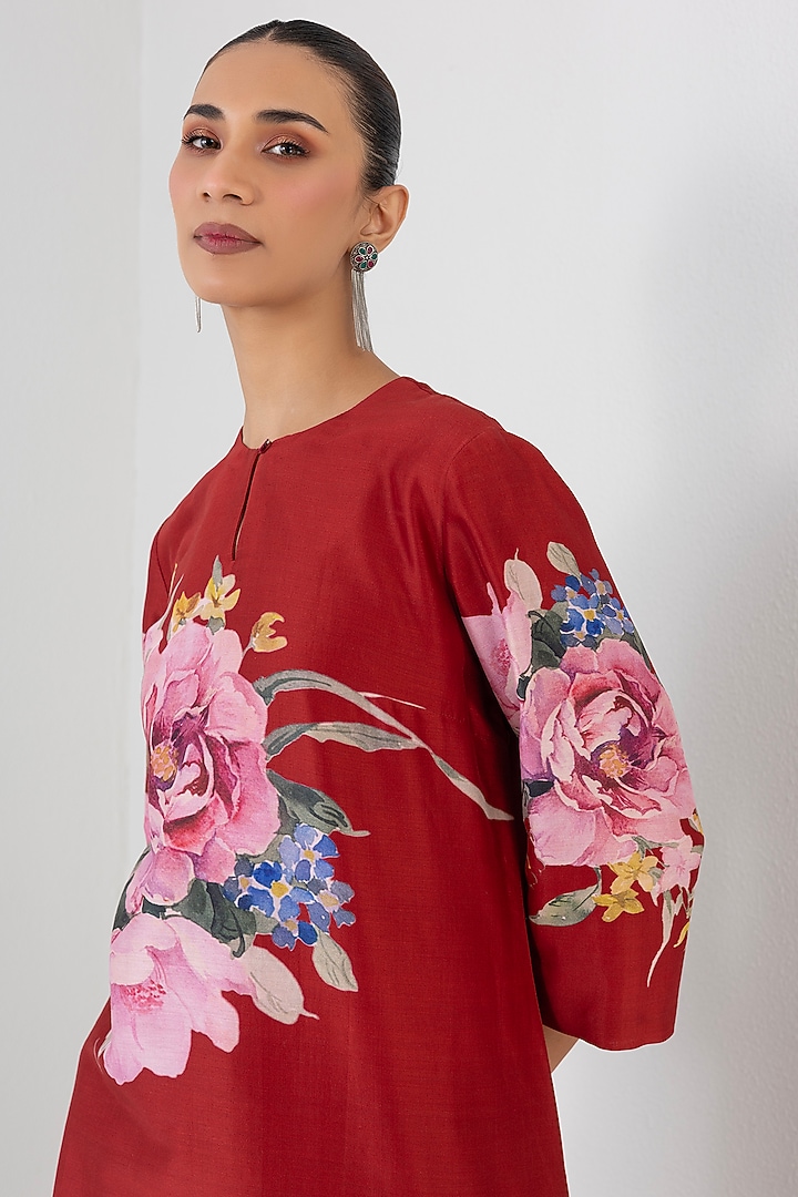 Red Silk Chanderi Rose Printed Tunic by Anju Modi at Pernia's Pop Up Shop