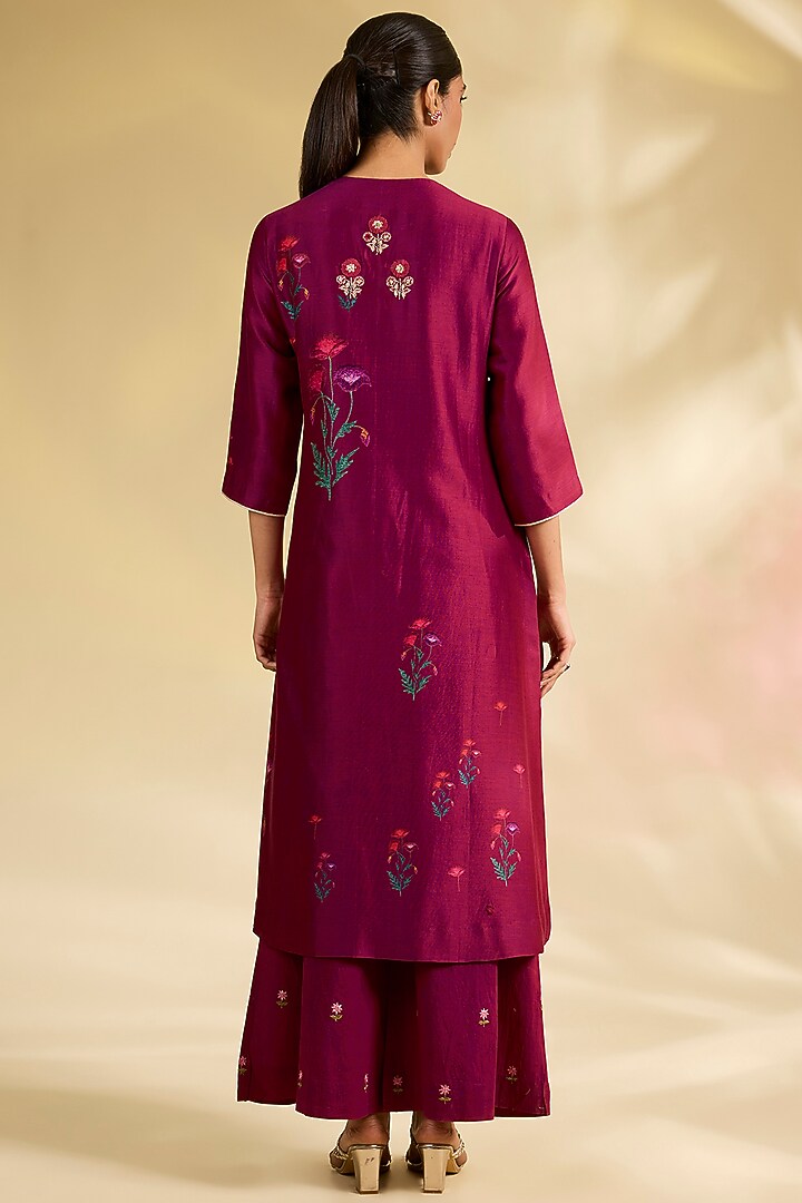 Ruby Red Silk Chanderi Printed & Embroidered Kurta Set by Anju Modi at Pernia's Pop Up Shop