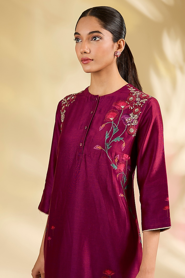 Ruby Red Silk Chanderi Printed & Embroidered Kurta Set by Anju Modi at Pernia's Pop Up Shop