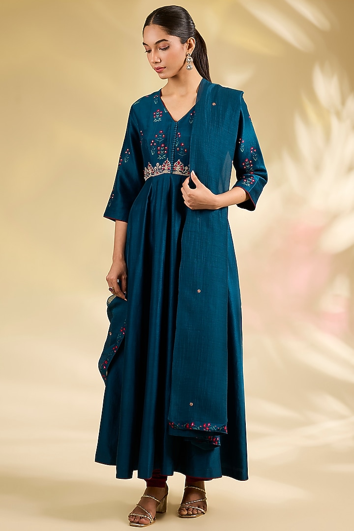 Midnight Blue Silk Chanderi Printed & Embroidered Wedding Anarkali Set by Anju Modi at Pernia's Pop Up Shop