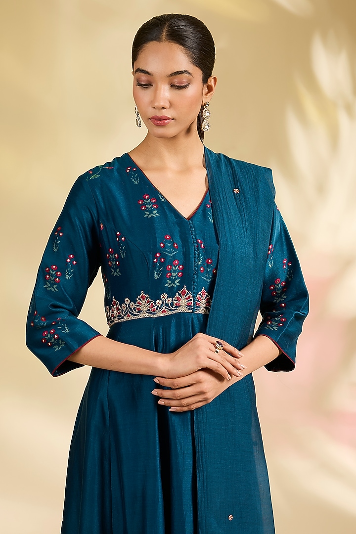 Midnight Blue Silk Chanderi Printed & Embroidered Wedding Anarkali Set by Anju Modi at Pernia's Pop Up Shop