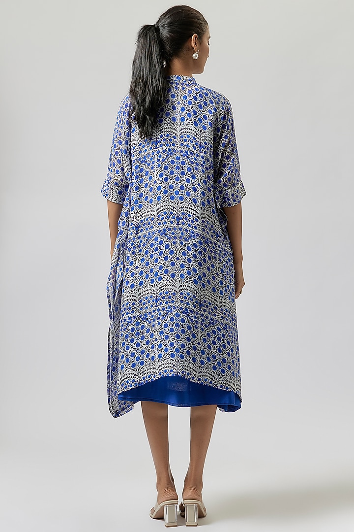Blue Silk Organza Digital Printed Kaftan With Dress by Anju Modi at Pernia's Pop Up Shop