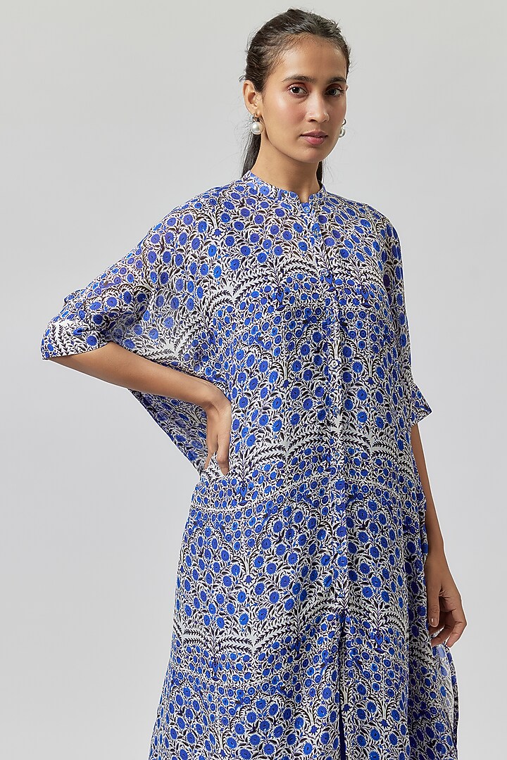 Blue Silk Organza Digital Printed Kaftan With Dress by Anju Modi at Pernia's Pop Up Shop