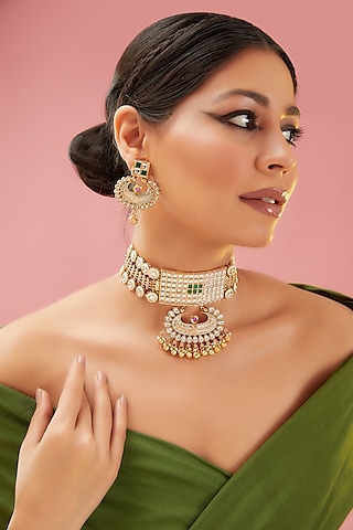 Gold Finish Kundan Polki & Pearl Choker Necklace Set by Anjali Jain Jewellery