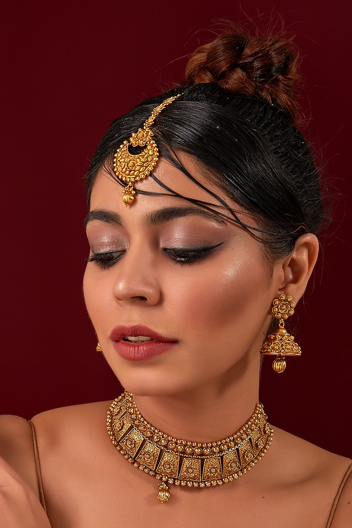 Gold Plated Carved Necklace Set by Anjali Jain Jewellery at Pernia's Pop Up Shop