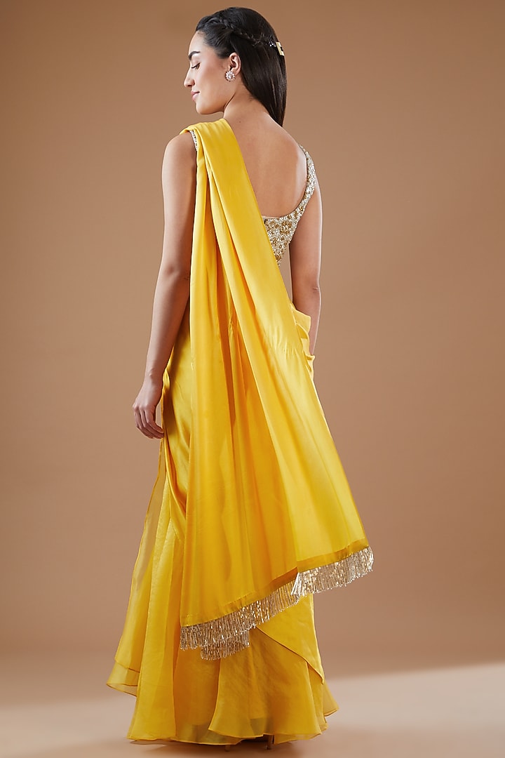 Mustard Satin & Organza Draped Reception Saree Set by Anand Kabra at Pernia's Pop Up Shop