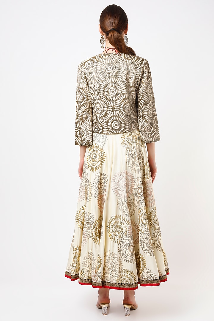 White Embroidered Jacket Bridal Lehenga Set by Anand Kabra at Pernia's Pop Up Shop