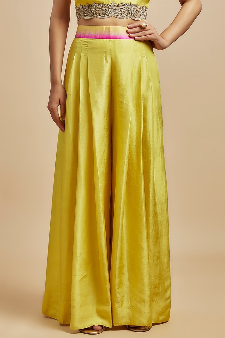 Yellow & Hot Pink Habutai Silk Zardosi Cut Embroidered Cape Set by Anand Kabra at Pernia's Pop Up Shop
