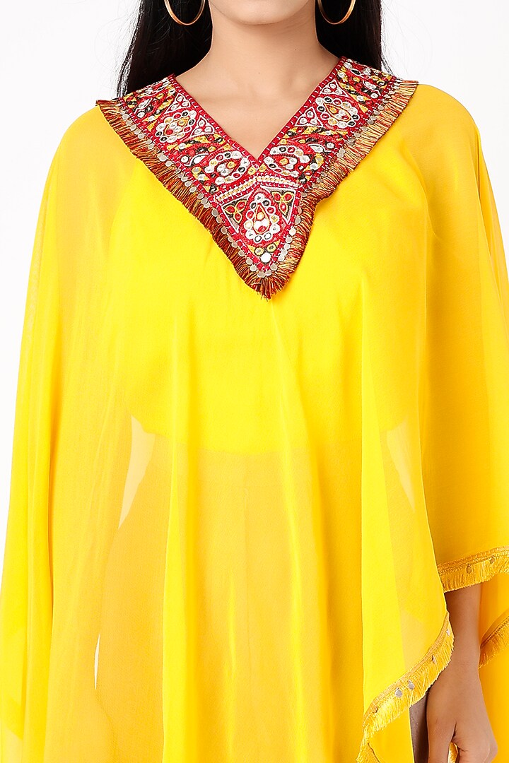 Yellow Embroidered Cape Set by Anand Kabra at Pernia's Pop Up Shop