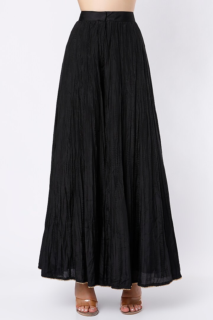 Ivory & Black Wedding Sharara Set by Anand Kabra at Pernia's Pop Up Shop