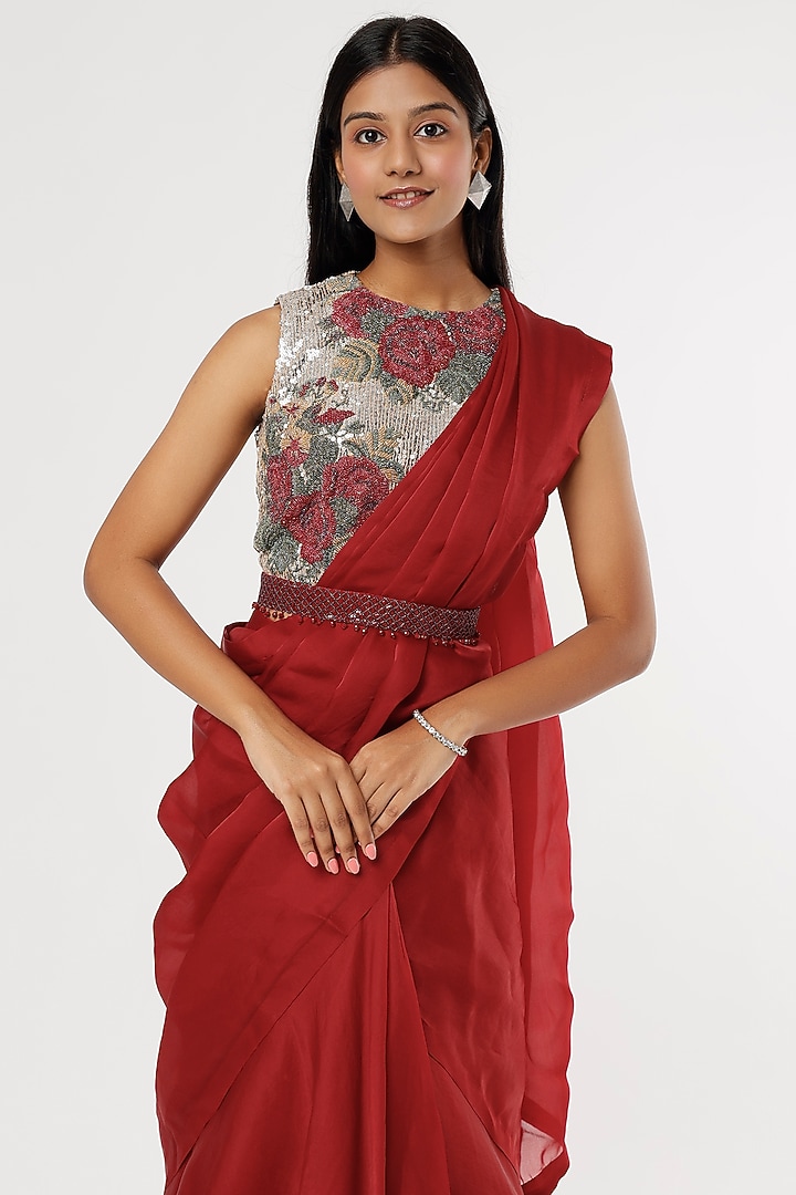 Wine Organza Ruffled Reception Saree Set by Anand Kabra at Pernia's Pop Up Shop