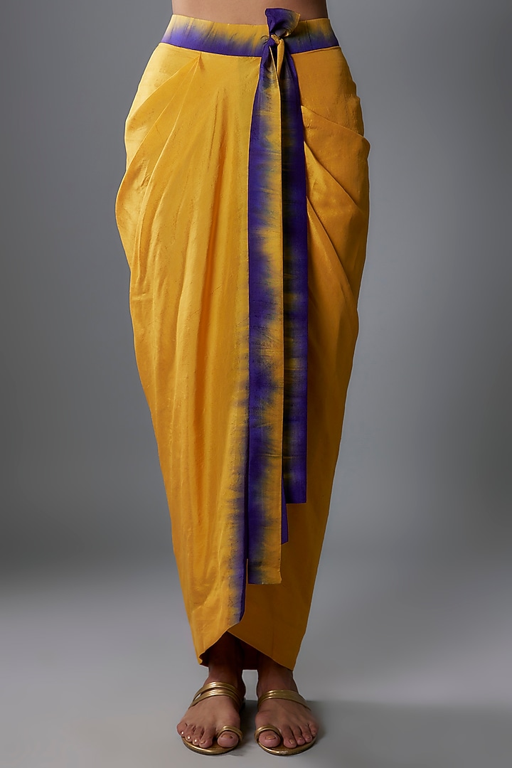 Mustard & Purple Habutai Silk Cape Set by Anand Kabra at Pernia's Pop Up Shop
