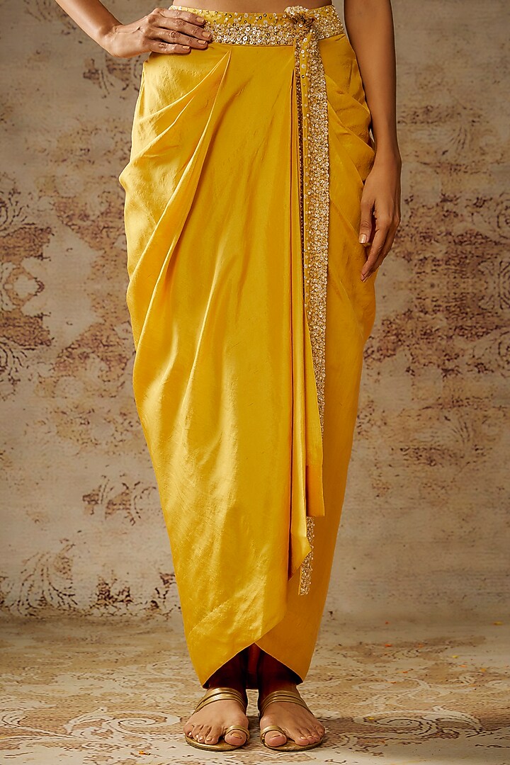 Mustard Yellow Chiffon Sequins Embroidered Cape Set by Anand Kabra at Pernia's Pop Up Shop