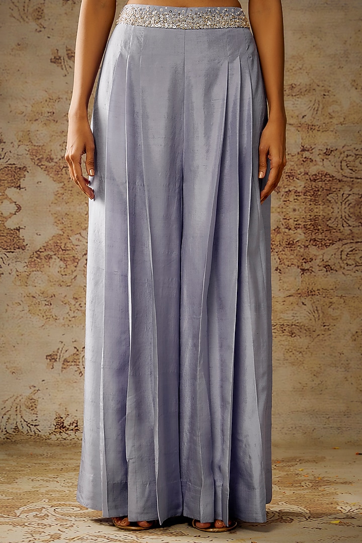Lavender Chiffon Sequins Embroidered Cape Set by Anand Kabra at Pernia's Pop Up Shop