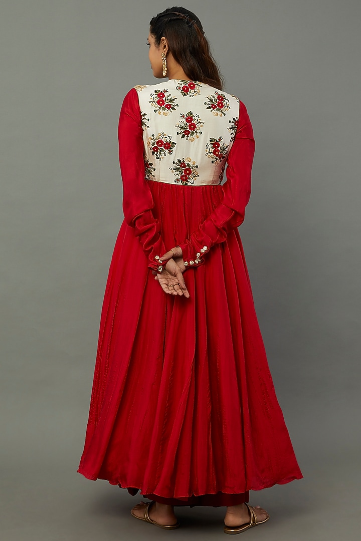 Maroon Embroidered Bridal Anarkali Set by Anand Kabra at Pernia's Pop Up Shop
