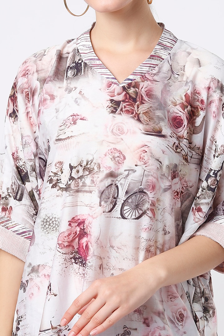 Blush Pink Printed Kaftan Set by ANMOL KAKAD at Pernia's Pop Up Shop