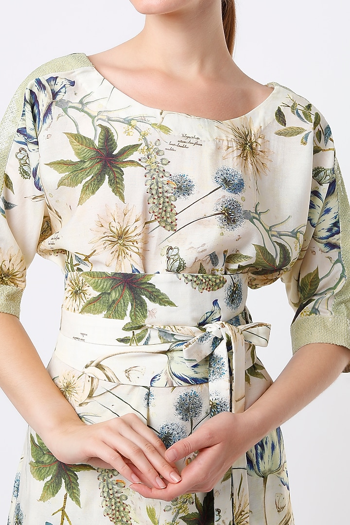 Cream Floral Printed Tunic Set by ANMOL KAKAD at Pernia's Pop Up Shop