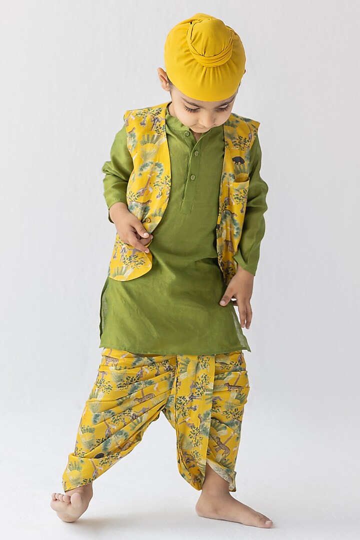Mustard Silk Chanderi Digital Printed Bundi Jacket With Kurta Set by Ankid at Pernia's Pop Up Shop