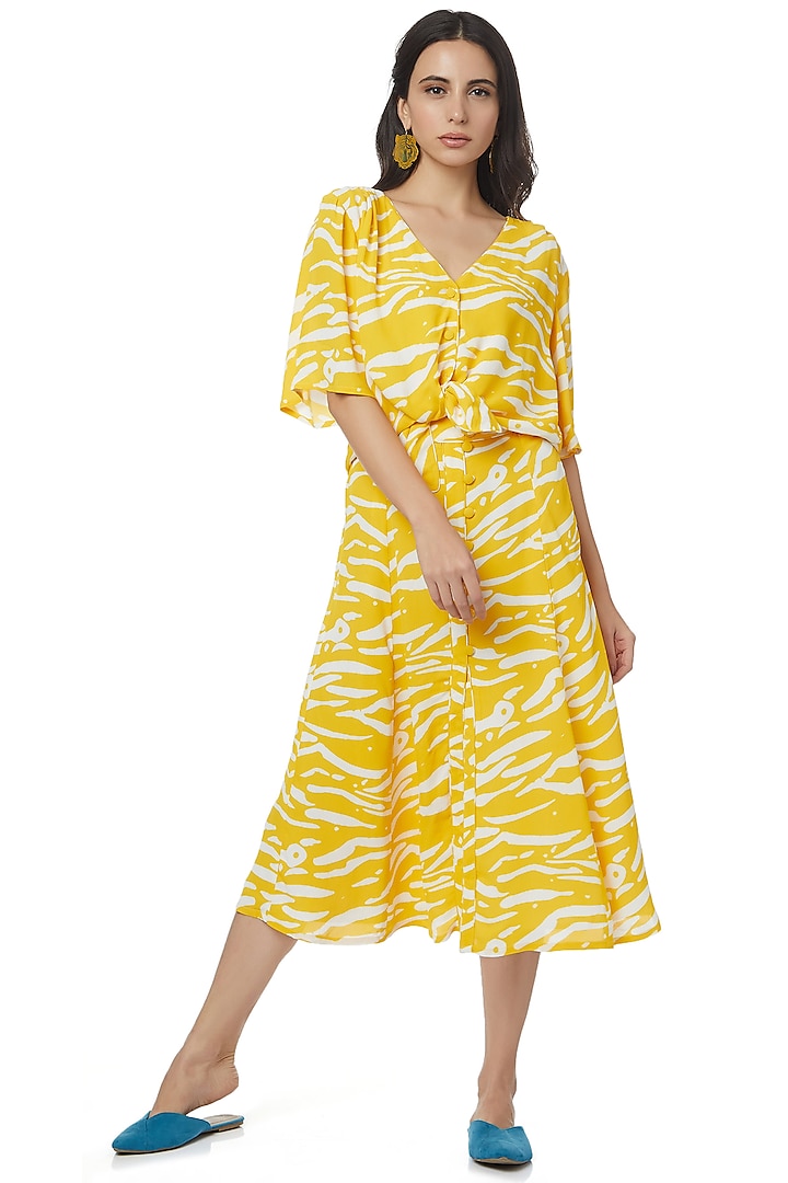 Yellow Slub Satin Skirt Set by Ankita