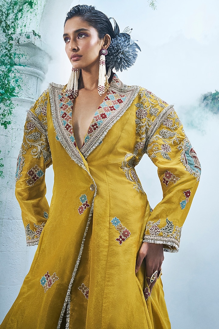 Yellow Foil Zari Georgette Zardosi Embroidered Oversized Wedding Anarkali Set by Label Ankush Jain at Pernia's Pop Up Shop
