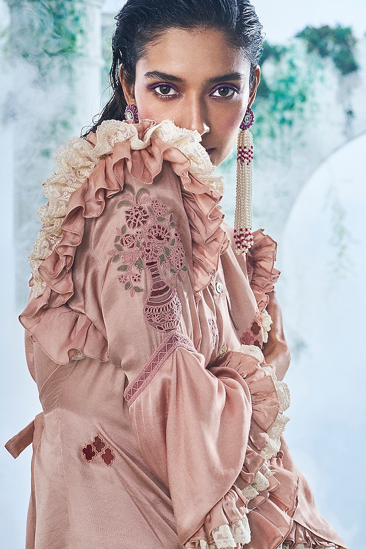 Salmon Peach Pure Dupion Flared Pant Set by Label Ankush Jain at Pernia's Pop Up Shop