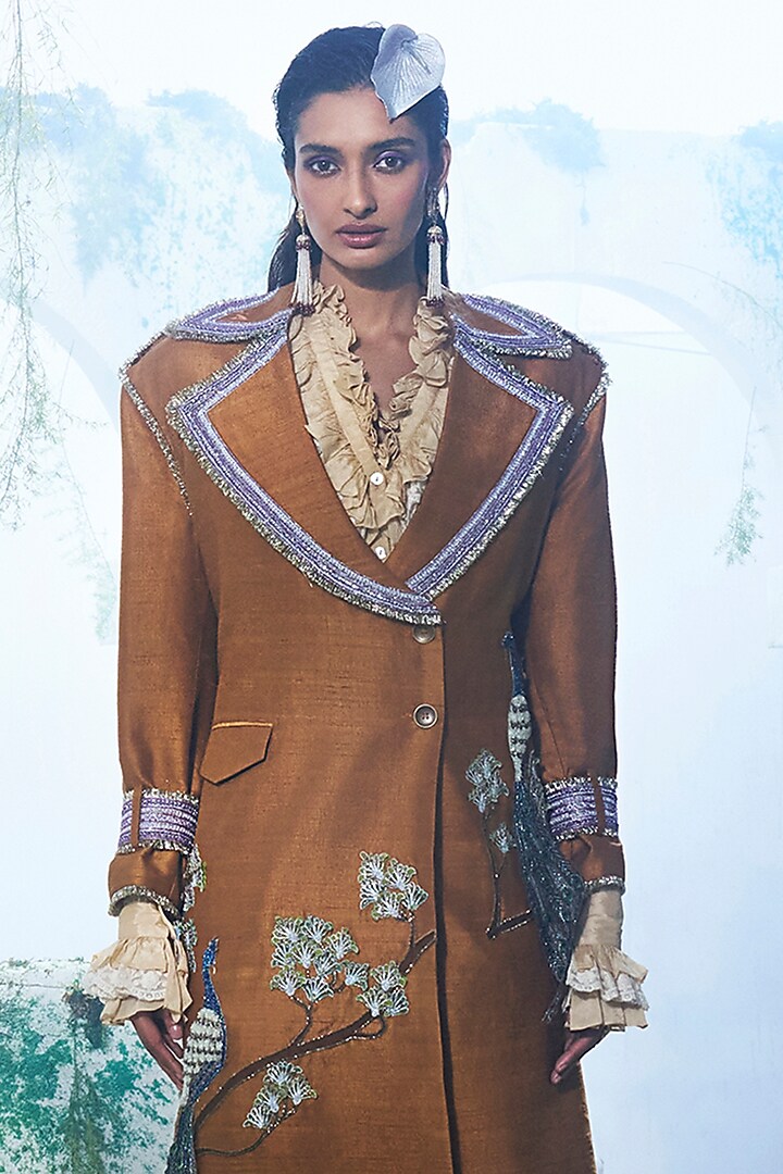 Deep Mustard Pure Raw Silk Zari Embroidered Trench Coat Set by Label Ankush Jain at Pernia's Pop Up Shop
