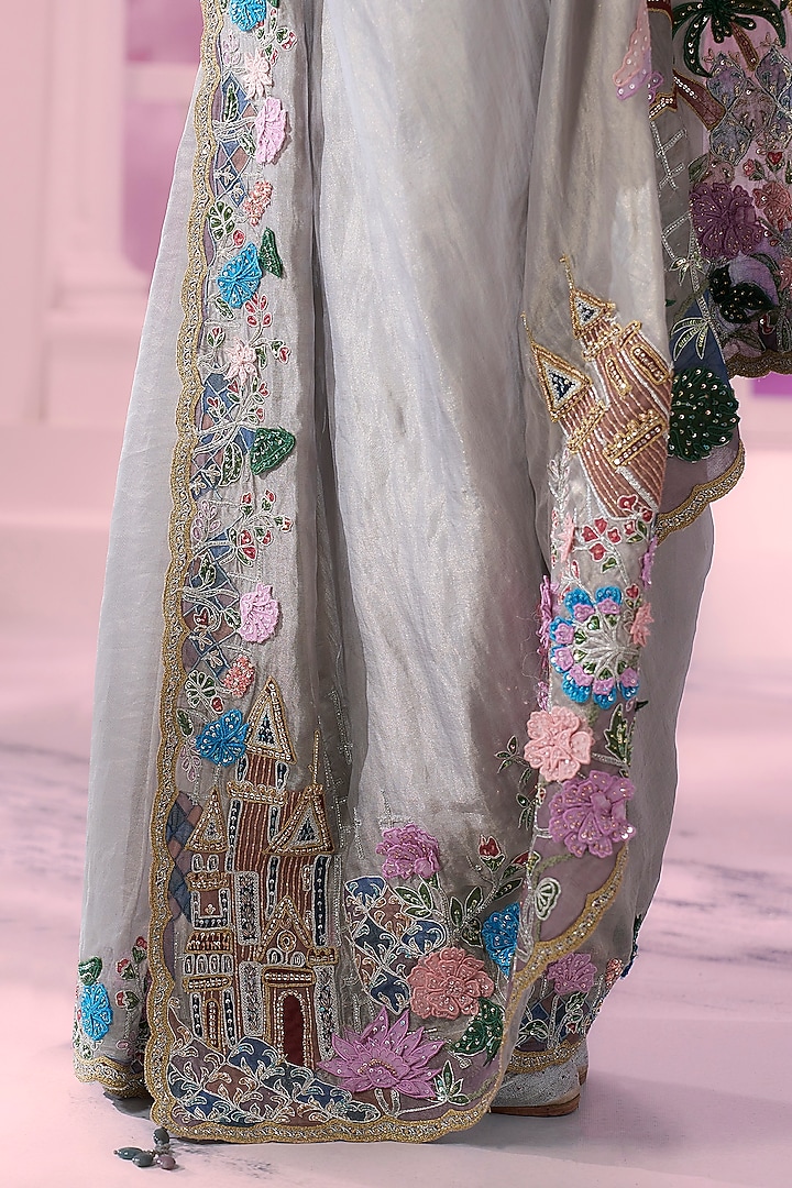 Grey Pure Zari Tissue 3D Embroidered Reception Saree Set by Label Ankush Jain at Pernia's Pop Up Shop