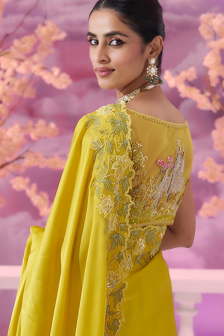 Yellow Satin Organza 3D Embroidered Reception Saree Set by Label Ankush Jain at Pernia's Pop Up Shop