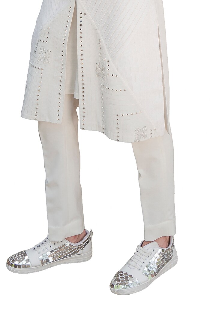 White Cotton Silk Embroidered Groom Sherwani Set by Ankur J Men at Pernia's Pop Up Shop