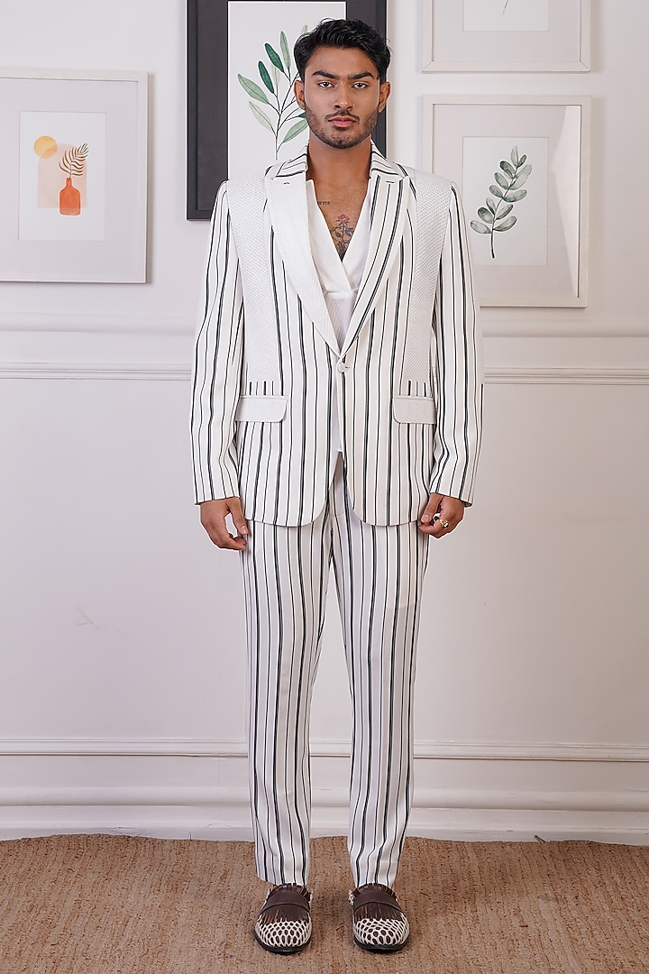 White Crochet & Suiting Printed Blazer Set by Ankur J Men at Pernia's Pop Up Shop