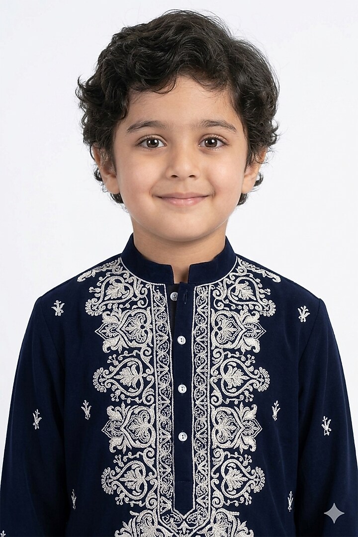 Navy Blue Cotton Silk Thread Embroidered Kurta Set For Boys by Ankit V kapoor Kids at Pernia's Pop Up Shop