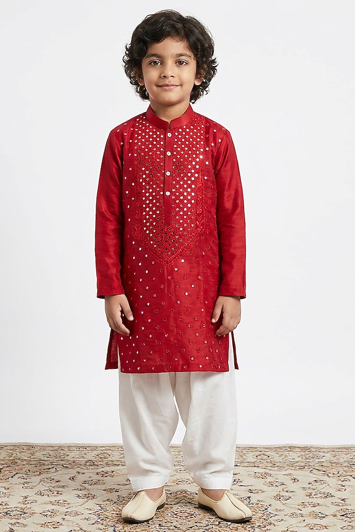 Red Cotton Silk Mirror Work Kurta Set For Boys by Ankit V kapoor Kids at Pernia's Pop Up Shop