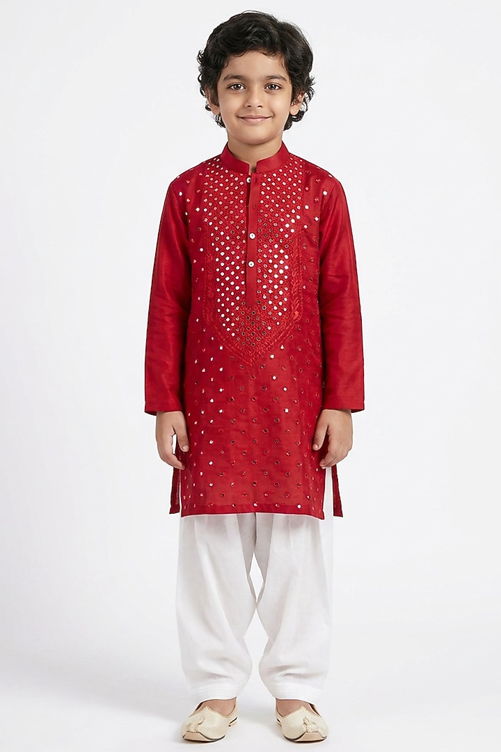 Red Cotton Silk Mirror Embellished Kurta Set For Boys by Ankit V kapoor Kids at Pernia's Pop Up Shop