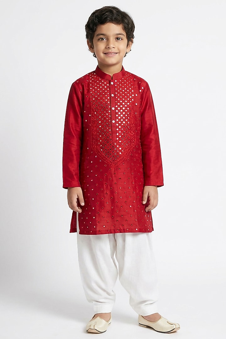 Red Cotton Silk Mirror Embellished Kurta Set For Boys by Ankit V kapoor Kids at Pernia's Pop Up Shop
