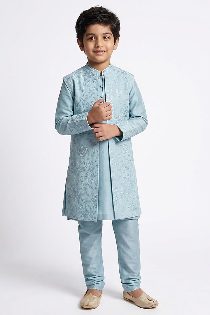 Powder Blue Cotton Silk Floral Embroidered Indowestern Set For Boys by Ankit V kapoor Kids at Pernia's Pop Up Shop