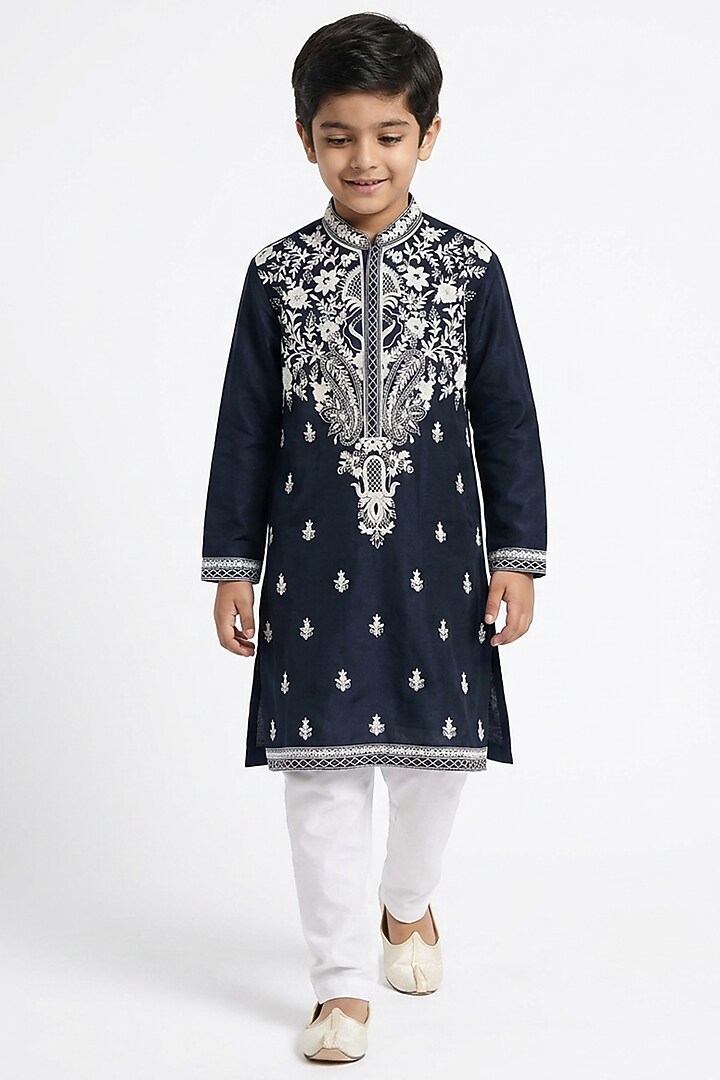 Navy Blue Cotton Silk Floral Embellished Kurta Set For Boys by Ankit V kapoor Kids at Pernia's Pop Up Shop