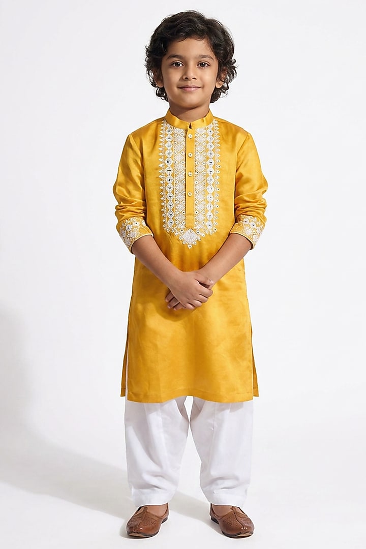 Mustard Yellow Cotton Silk Mirror Embellished Kurta Set For Boys by Ankit V kapoor Kids at Pernia's Pop Up Shop