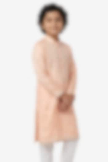 Peach Cotton Silk Thread Embroidered Kurta Set For Boys by Ankit V kapoor Kids at Pernia's Pop Up Shop