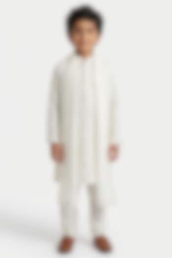 Ivory Cotton Silk Mirror Embroidered Kurta Set For Boys by Ankit V kapoor Kids at Pernia's Pop Up Shop
