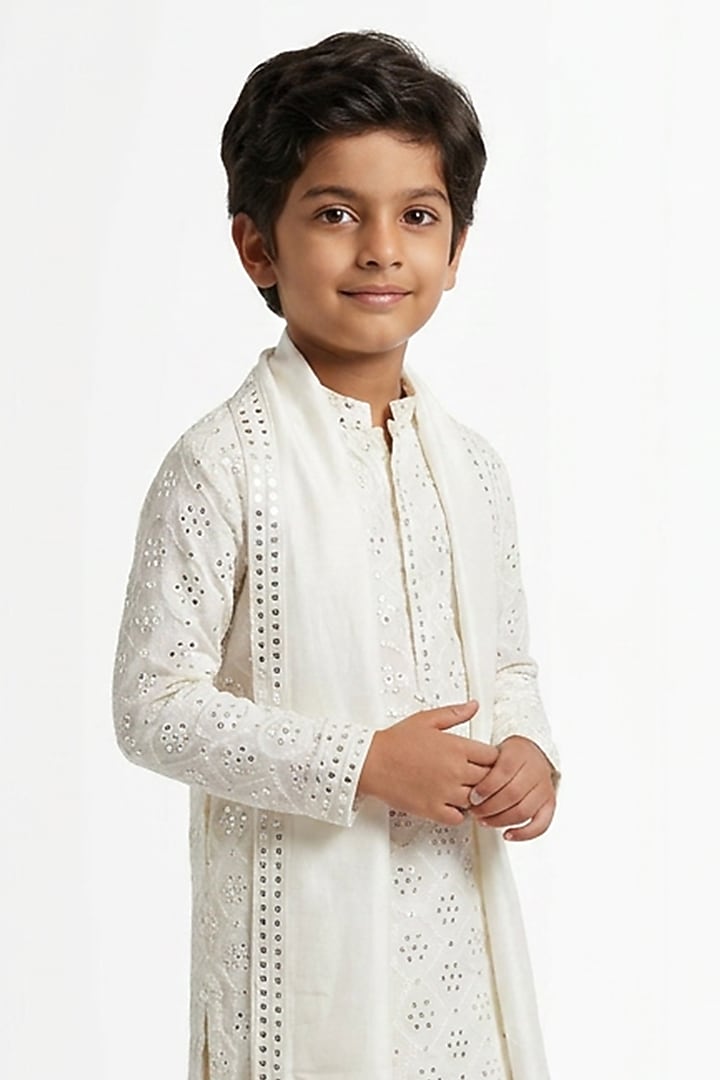 Ivory Cotton Silk Mirror Embroidered Kurta Set For Boys by Ankit V kapoor Kids at Pernia's Pop Up Shop
