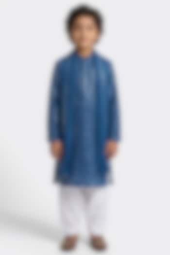 Teal Blue Cotton Silk Sequin Embroidered Kurta Set For Boys by Ankit V kapoor Kids at Pernia's Pop Up Shop