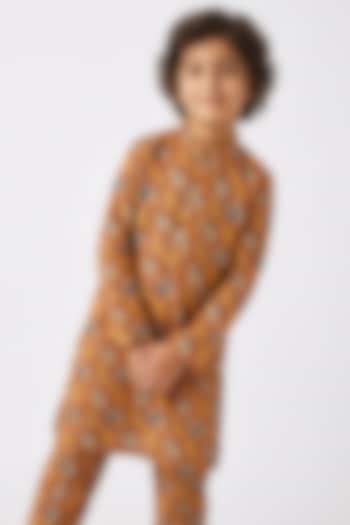 Mustard Cotton Floral Printed Kurta Set For Boys by Ankit V kapoor Kids at Pernia's Pop Up Shop