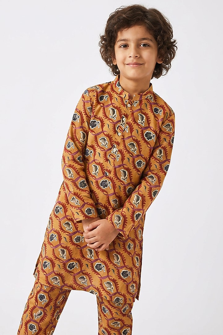 Mustard Cotton Floral Printed Kurta Set For Boys by Ankit V kapoor Kids at Pernia's Pop Up Shop