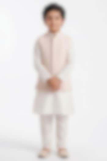 Peach Cotton Silk Chikankari Embroidered Nehru Jacket Set For Boys by Ankit V kapoor Kids at Pernia's Pop Up Shop