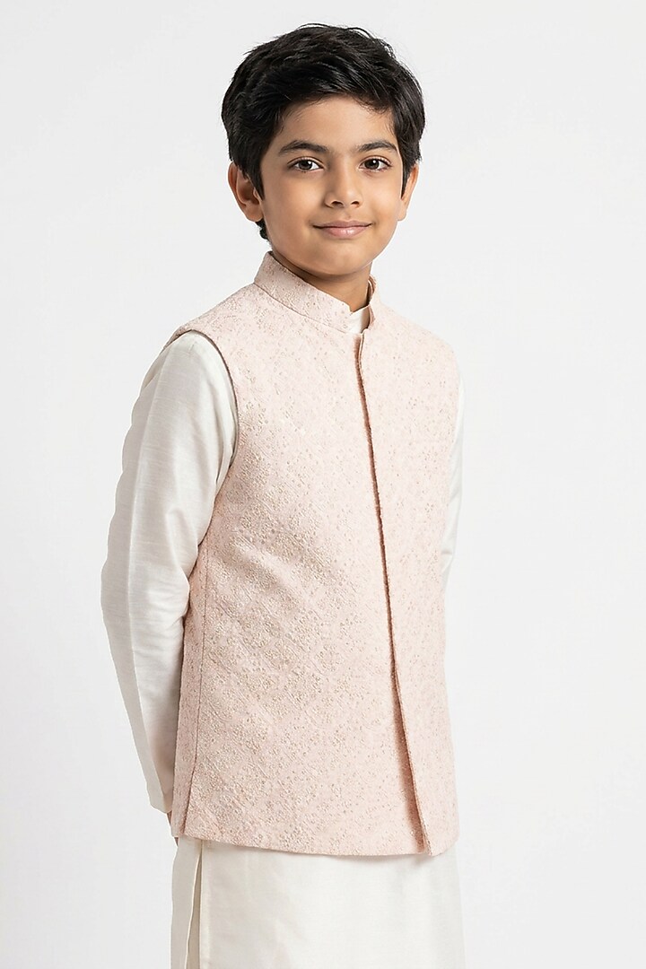 Peach Cotton Silk Chikankari Embroidered Nehru Jacket Set For Boys by Ankit V kapoor Kids at Pernia's Pop Up Shop