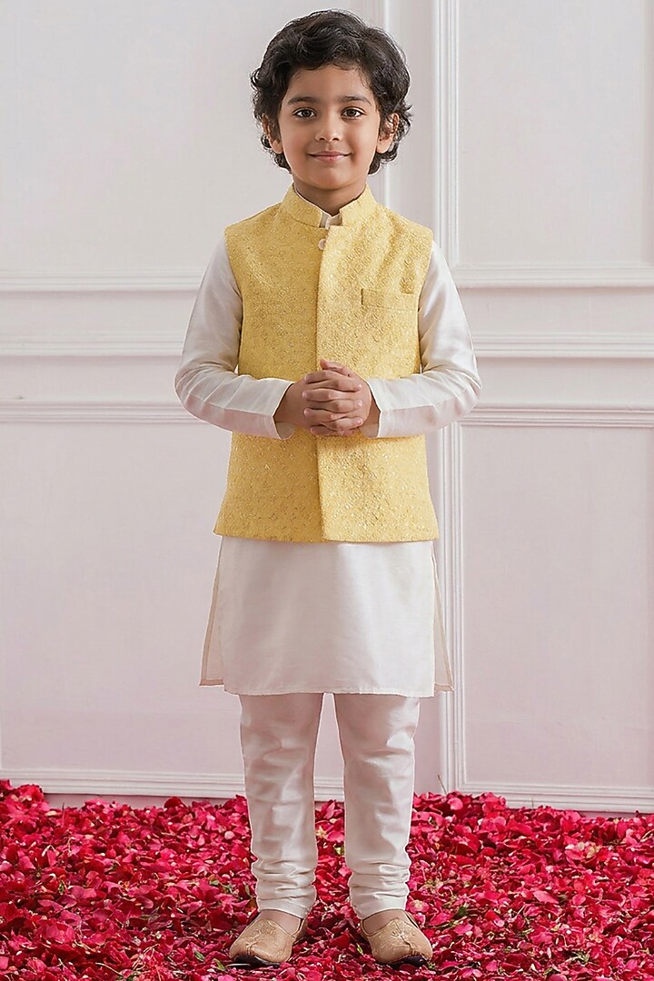 Yellow Cotton Silk Chikankari Embroidered Nehru Jacket Set For Boys by Ankit V kapoor Kids at Pernia's Pop Up Shop