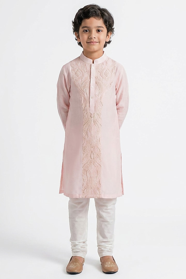 Blush Pink Silk Thread Embroidered Kurta Set For Boys by Ankit V kapoor Kids at Pernia's Pop Up Shop