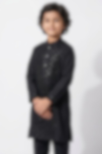 Black Cotton Silk Chikankari Embroidered Kurta Set For Boys by Ankit V kapoor Kids at Pernia's Pop Up Shop