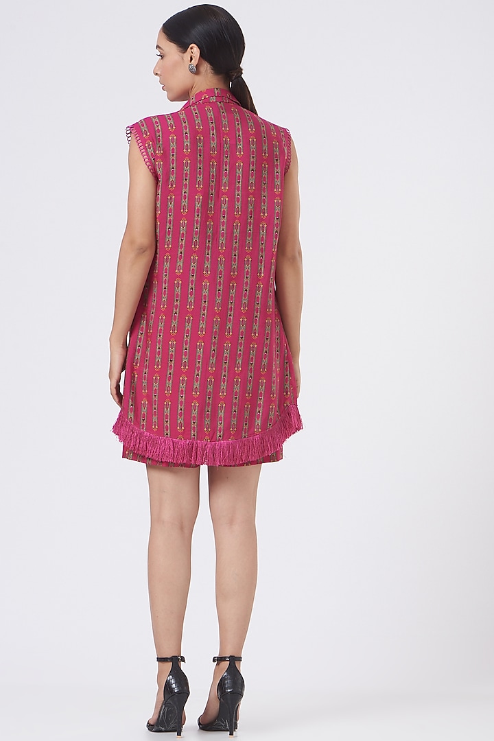 Muze Pink Embroidered Jacket Set by Ankur J at Pernia's Pop Up Shop