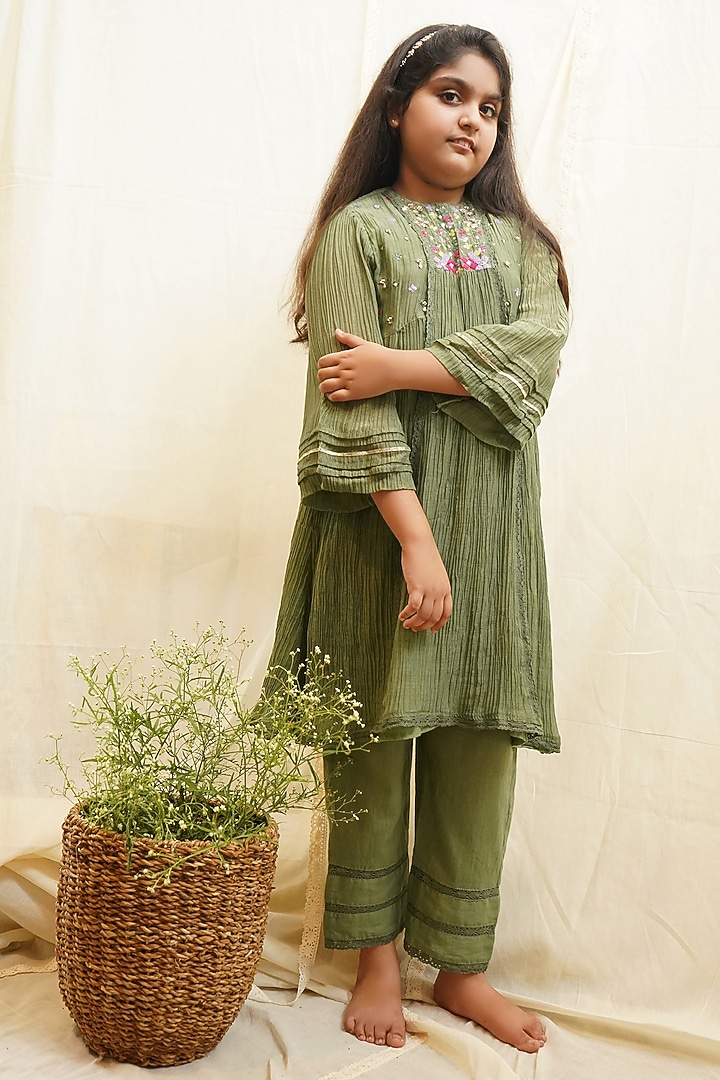 Dusty Green Chanderi Kurta Set For Girls by Ananda Life - Kids at Pernia's Pop Up Shop